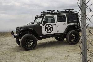 2015 Jeep Wrangler by Forgiato Wheels