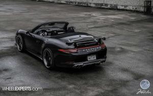2015 Porsche 911 Carrera 4S on Modulare Wheels