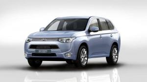 2013 Mitsubishi Outlander PHEV