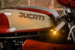 2001 Ducati 900SS by Barn Built