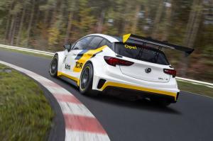 2016 Opel Astra TCR