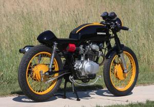 1975 Honda CB200T Cafe Racer