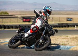 2016 Zero FXS
