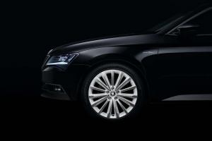 2015 Skoda Superb Black Crystal