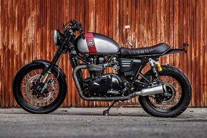 2008 Triumph Bonneville Apache by Macco Motors