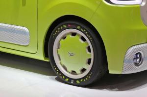 2015 Daihatsu Hinata Concept
