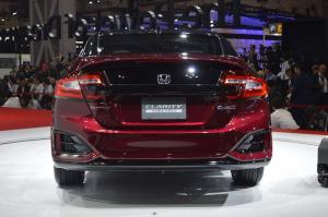 2015 Honda Clarity Fuel Cell Concept