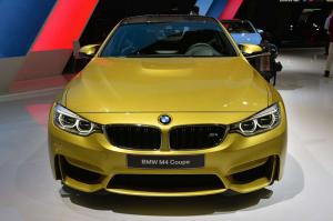 2015 BMW M4 Coupe Live From Detroit 2014