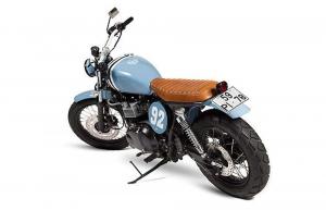 2001 Triumph Bonneville by Maria Motorcycles