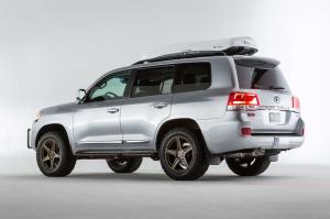 2015 Toyota Land Cruiser SEMA Edition by TRD