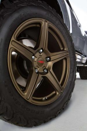 2015 Toyota Land Cruiser SEMA Edition by TRD