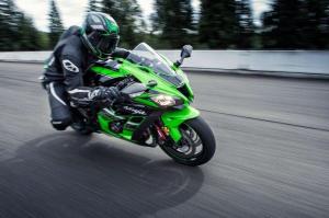 Спортивный мотоцикл Kawasaki ZX-10R KRT Edition 2016