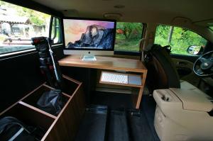 2015 Kia Sedona Photo Safari by LGE-CTS Motorsports