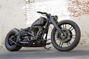 Softail Rocker Dark Cannon: кастом от Rough Crafts