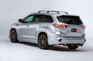 2015 Toyota Highlander SEMA Edition by TRD