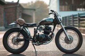 2015 Yamaha SR250 SE by Hookie Co.