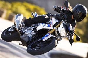 2016 BMW G310R