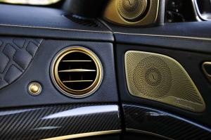 2015 Mercedes-Benz Rocket 900 DESERT GOLD Edition by Brabus