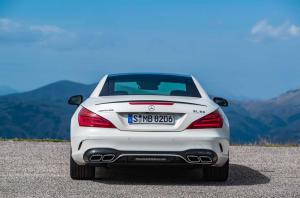 2015 Mercedes-AMG SL63