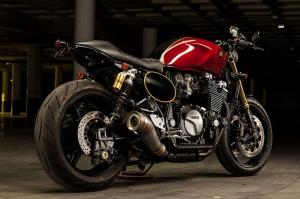 2006 Yamaha XJR1300 by Macco Motors