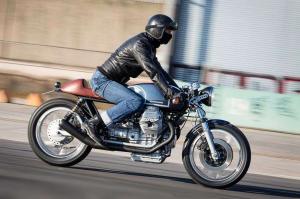 2015 Moto Guzzi Le Mans Mk III Machine 17 by Kaffeemaschine