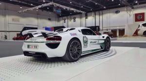 2015 Porsche 918 Spyder Dubai Police