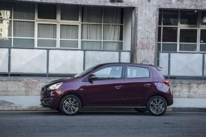 2016 Mitsubishi Mirage GT US)