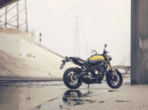 2016 Yamaha XSR900