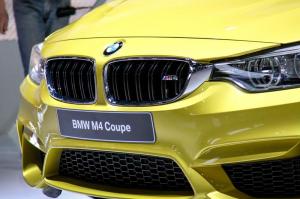 2015 BMW M4 Coupe Live From Detroit 2014
