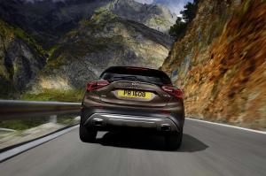 2015 Infiniti QX30