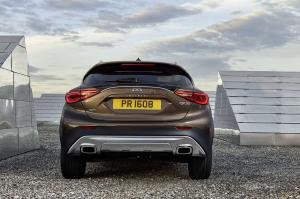 2015 Infiniti QX30