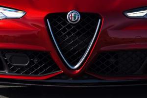 2016 Alfa Romeo Giulia Quadrifoglio
