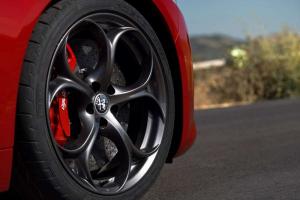 2016 Alfa Romeo Giulia Quadrifoglio
