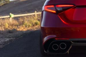 2016 Alfa Romeo Giulia Quadrifoglio