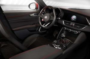 2016 Alfa Romeo Giulia Quadrifoglio