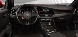 2016 Alfa Romeo Giulia Quadrifoglio