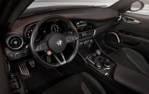 2016 Alfa Romeo Giulia Quadrifoglio