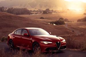 2016 Alfa Romeo Giulia Quadrifoglio