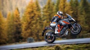 2016 KTM 1290 Super Duke GT