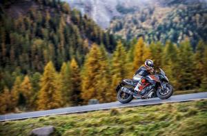 2016 KTM 1290 Super Duke GT