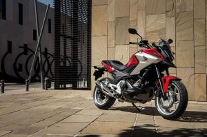 «Паркетный» байк Honda NC750X 2016 модельного года
