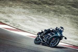 2016 Kawasaki Ninja ZX-10R Winter Test Edition