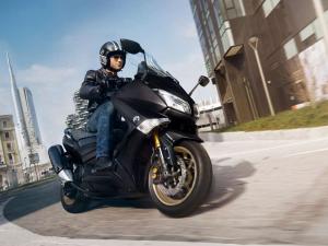 2016 Yamaha TMax Iron Max