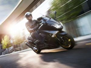 2016 Yamaha TMax Iron Max