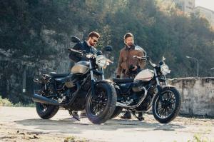 2016 Moto Guzzi V9 Bobber и Moto Guzzi V9 Roamer