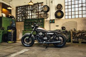 2016 Moto Guzzi V9 Bobber и Moto Guzzi V9 Roamer