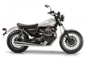 2016 Moto Guzzi V9 Bobber и Moto Guzzi V9 Roamer