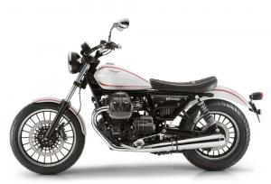 2016 Moto Guzzi V9 Bobber и Moto Guzzi V9 Roamer