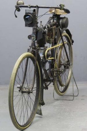 1902 Brutus