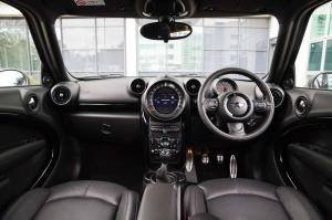 2015 Mini Countryman Special Edition UK)